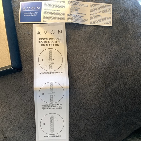 Avon Analog Watch NWOT - Picture 6 of 9